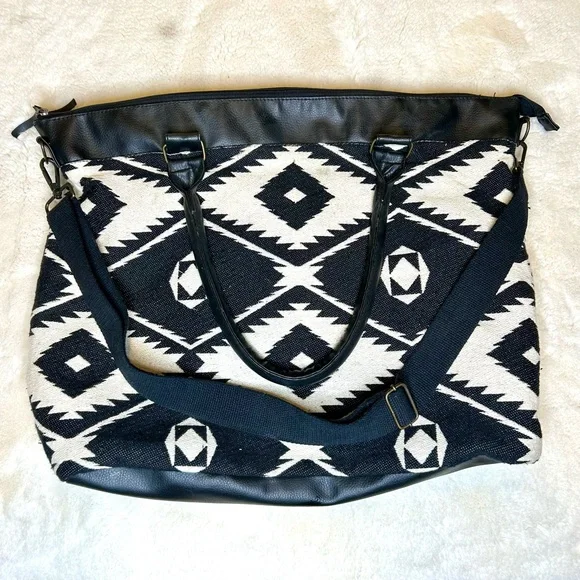 Mossimo weekender bag best sale